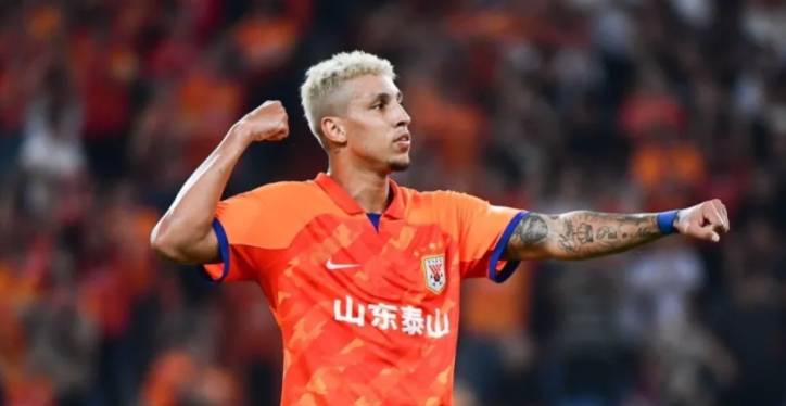 包含赛前马赛备战葡超；队长鼓劲细节曝光；目标明确；数据趋势出现新变化的词条