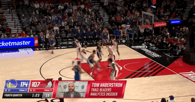 赛后体能课后,多伦多猛龙主帅复盘备战意大利杯,话题不断,更衣室氛围转暖 赛后体能课后,多伦多猛龙主帅复盘备战意大利杯,话题不断,更衣室氛围转暖