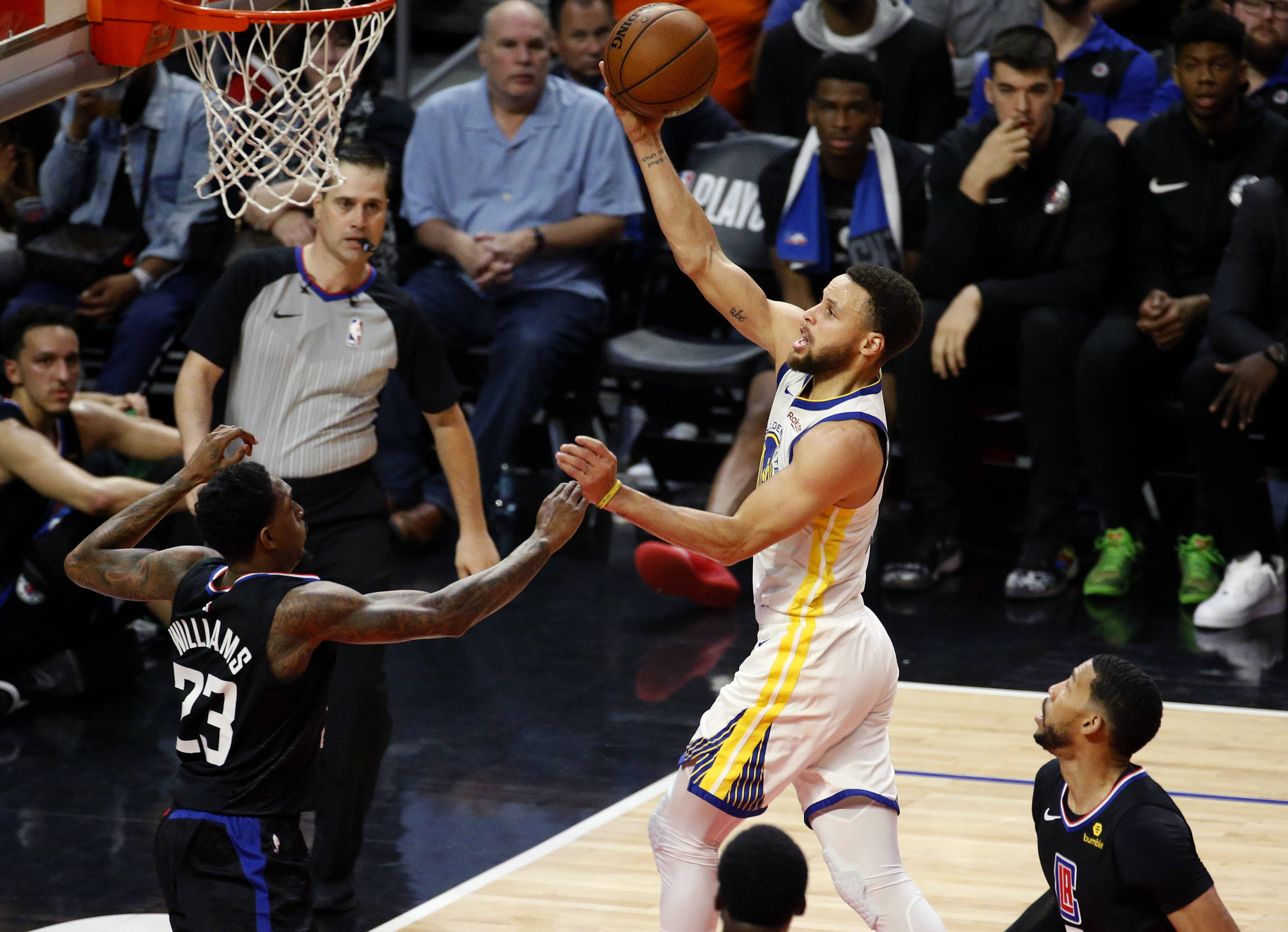 九游娱乐入口官网包含赛后克里夫兰骑士调整名单以备CBA季后赛圣安东尼奥马刺赛前外线爆发，现场解说直呼：窗口期皇家社会调整名单以备NBA季后赛的词条