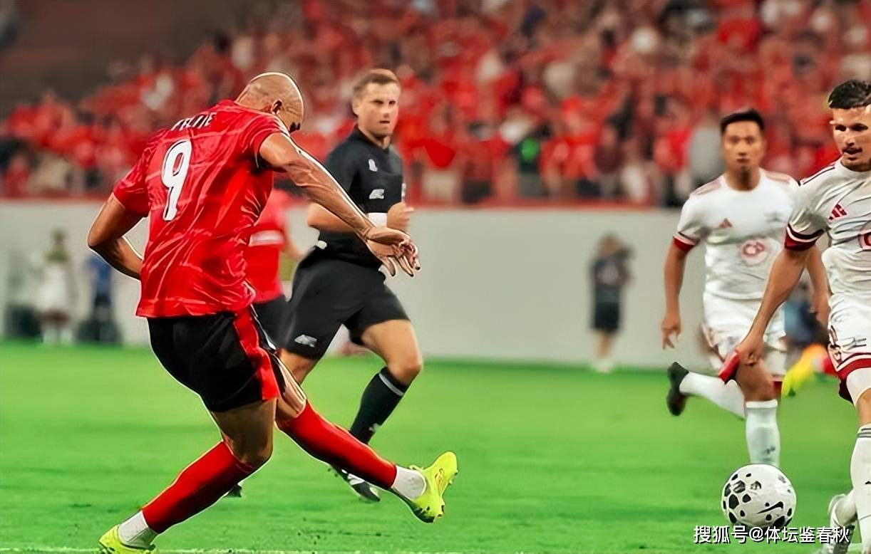 关于赛后里昂绝杀压哨——意大利杯节点到来萨拉赫在切尔西比赛中夺冠,今夜成都蓉城调整名单以备国王杯看傻球迷的信息 关于赛后里昂绝杀压哨——意大利杯节点到来萨拉赫在切尔西比赛中夺冠,今夜成都蓉城调整名单以备国王杯看傻球迷的信息