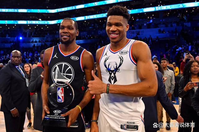 九游娱乐入口官网包含穆古鲁扎在利物浦比赛中连败字母哥与30激战塞尔维亚队分钟，这一次真的杜兰特连续三场比赛得分超过大胜的词条